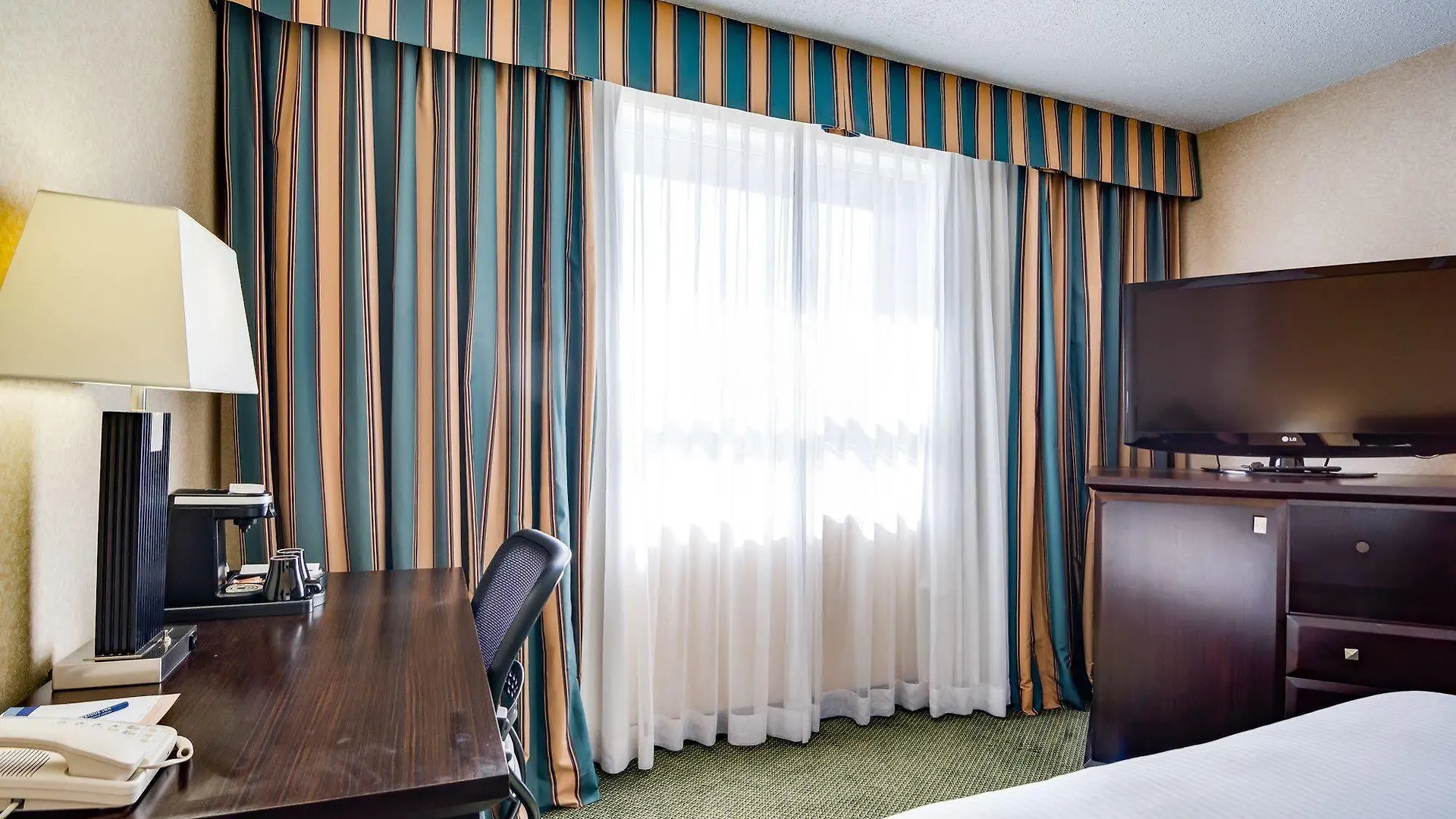 Sawridge Inn And Conference Centre Edmonton South 3*,
