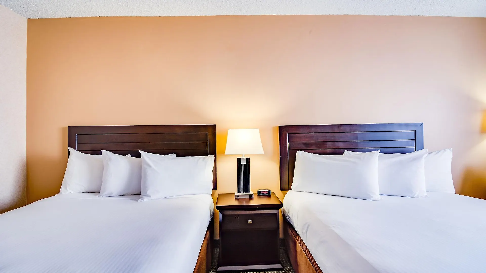 Sawridge Inn And Conference Centre Edmonton South
